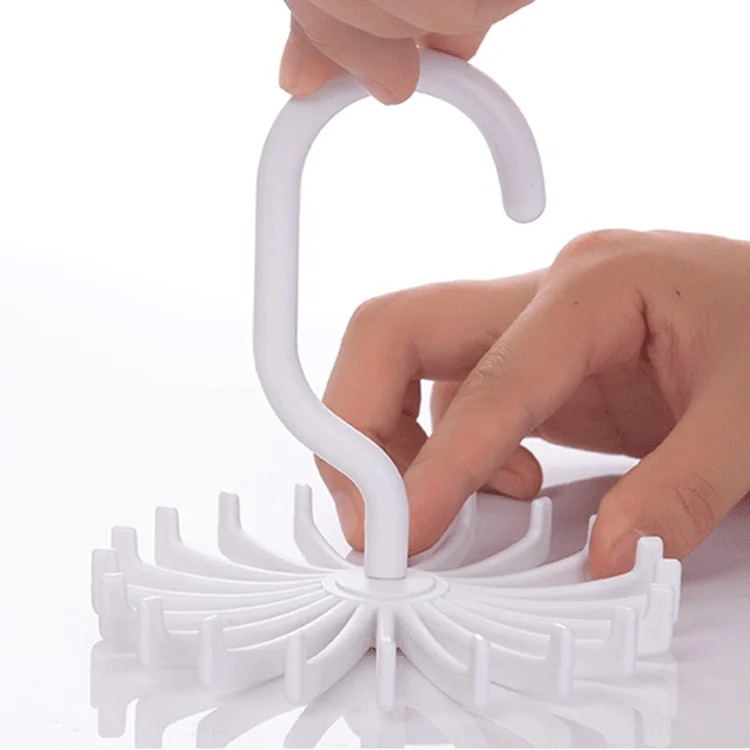 HC1593B_3.webp 20 Claws 360 Degree Rotatable Tie Rack Belt Scarf Hanger Holder, Size: S - Image 4