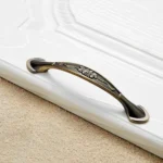 6026-96 European Style Zinc Alloy Cabinet Wardrobe Drawer Door Handle, Hole Spacing: 96mm (Bronze) - Image 2