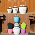 Self-Watering Planter Grow Plants Lazy Flower Pots Wall-hanging Round Resin Plastic Flower Pots, Size: 13x8.5x13cm - Image 8