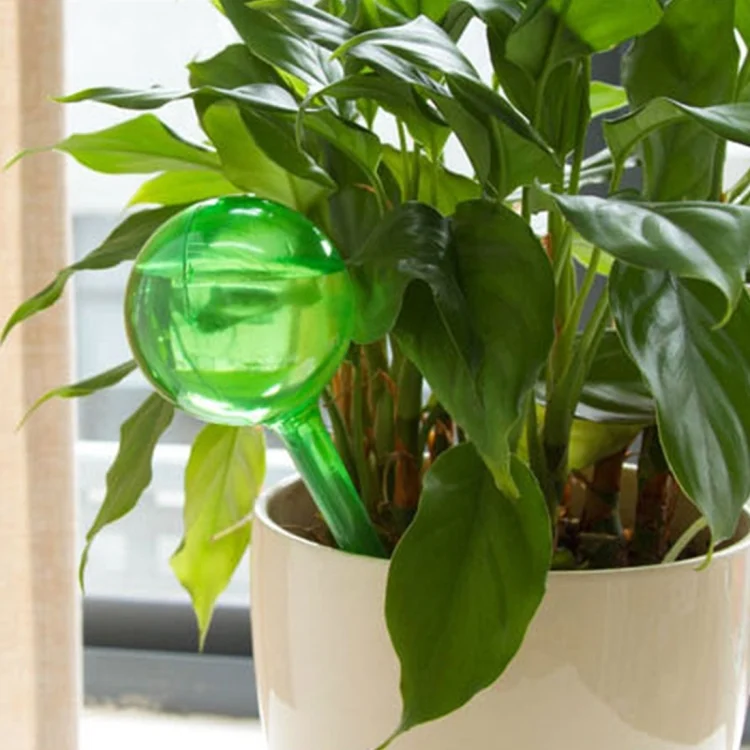 HC7472_5.webp 3 PCS Ball Shape Automatic Watering Machine Watering Device Gardening Drip Device Flowers Potted Watering Device,Random Color Delivery - Image 6