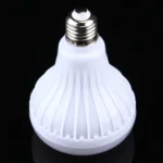 12W RGB LED Bluetooth Speaker Light, E27 Energy Saving Lamps with Remote Controller, AC 100-240V - Image 4