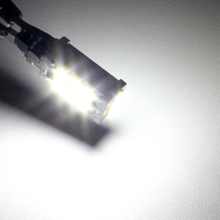 S-CMS-2760_5.webp 2 PCS T15 3W White LED 300LM SMD 2835 Car Rear Fog Lamp / Backup Light for Vehicles, DC 12V - Image 6