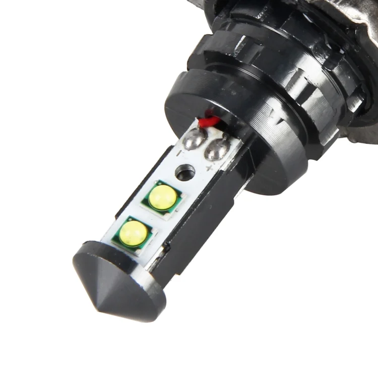 S-CMS-3477_3.webp H15 20W 800LM White Light 4 XT-E LED Car Daytime Running Light Fog Light Bulb, DC 12-24V - Image 4