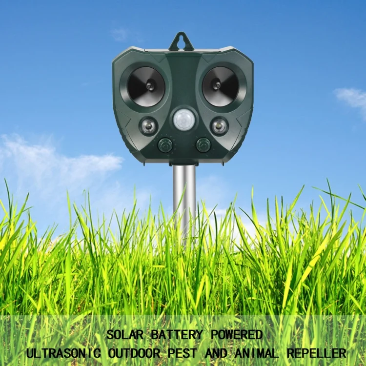 Outdoor Ultrasonic Solar Animal Repeller Pest Mouse Repeller Sensor Garden Bird Cat Dog Fox Repellent Keep Animals Away