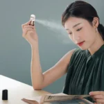 Lipstick Style Handheld Mini FacialHydration Instrument Moisture Meter Automatic Alcohol Sprayer