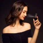 Lipstick Style Handheld Mini FacialHydration Instrument Moisture Meter Automatic Alcohol Sprayer - Image 8