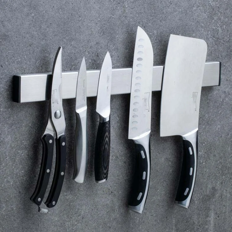 TBD0128399401A_2.webp Stainless Steel Knife Holder Kitchen Rack Magnetic Suction Knife Holder - Image 3