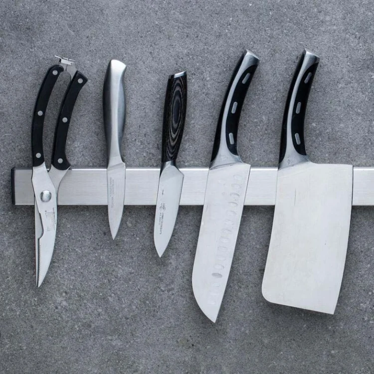 TBD0128399401A_3.webp Stainless Steel Knife Holder Kitchen Rack Magnetic Suction Knife Holder - Image 4