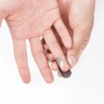 4 PCS / Set Adjustable Stainless Steel Finger Hand Guard Finger Protector Knife Slice Chop Safe Cooking Tools - Image 4