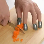 4 PCS / Set Adjustable Stainless Steel Finger Hand Guard Finger Protector Knife Slice Chop Safe Cooking Tools - Image 5