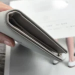 Wallet Female Short Student Korean Version of The Cute Little Fresh Folding Mini Tide Personality Coin Purse - Image 4