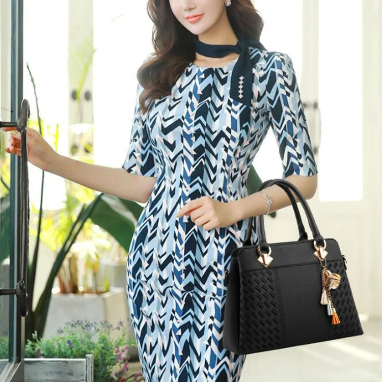 TBD0195020601B_9.webp Fashion Women Tassel PU Leather Embroidery Crossbody Bag Shoulder Bag Simple Style Hand Bags - Image 10