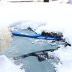 Multifunctional Car Windshield Snow Shovel Removal Brush - Image 6