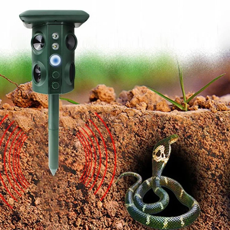 TBD0424332501A_2.webp Outdoor Solar Animal Repeller Ultrasonic Vibration Multi-functional Snake Repeller - Image 3
