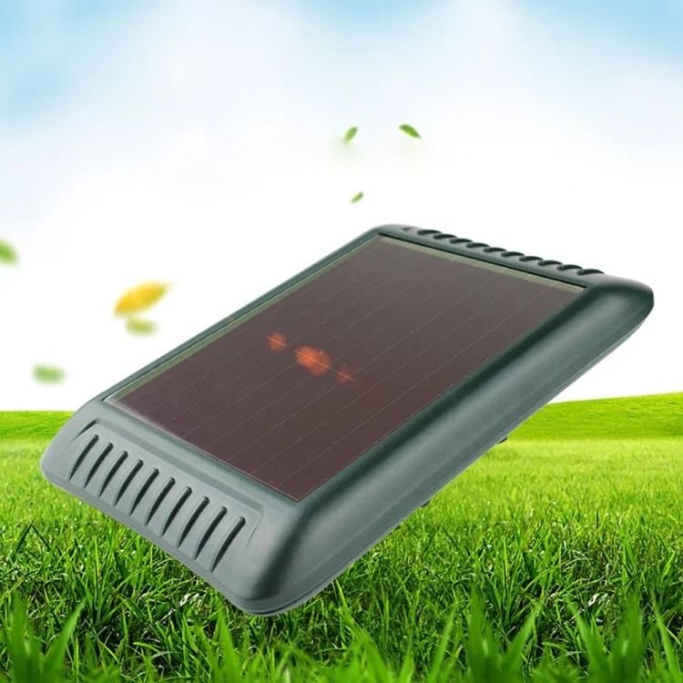 TBD0424332501A_6.webp Outdoor Solar Animal Repeller Ultrasonic Vibration Multi-functional Snake Repeller - Image 7