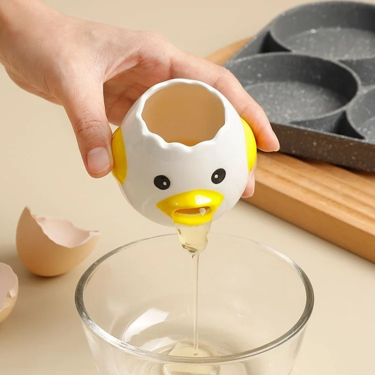 TBD04269622.webp Cartoon Chick Kitchen Baking Tool Household Egg White Separator - Image 1