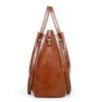 4 in 1 Ladies Retro Handbag Fashion Large Capacity Sub-Diagonal Bucket Bag - Image 4