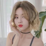 Wigs Women Full Top Short Curly Hair Simulation Chemical Fiber Headgear Natural Lifelike Short Round Face - Image 6