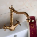 Basin Rotatable Faucet Single Hole Hot And Cold Copper Faucet - Image 4