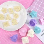 4 in 1 Three-Dimensional Fondant Biscuit Embossing Mold Push-Type Cake Mold Random Style Delivery - Image 7