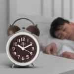 6016 Simple Bell Small Alarm Clock Students Learning Bedside Clock With Night Light - Image 6