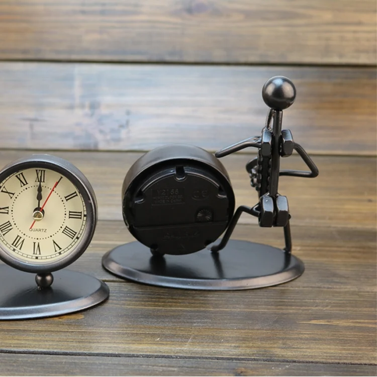 TBD0572100001_B3.webp Iron Stainless Steel Small Table Clock Retro Personality Clock Birthday Gift - Image 4