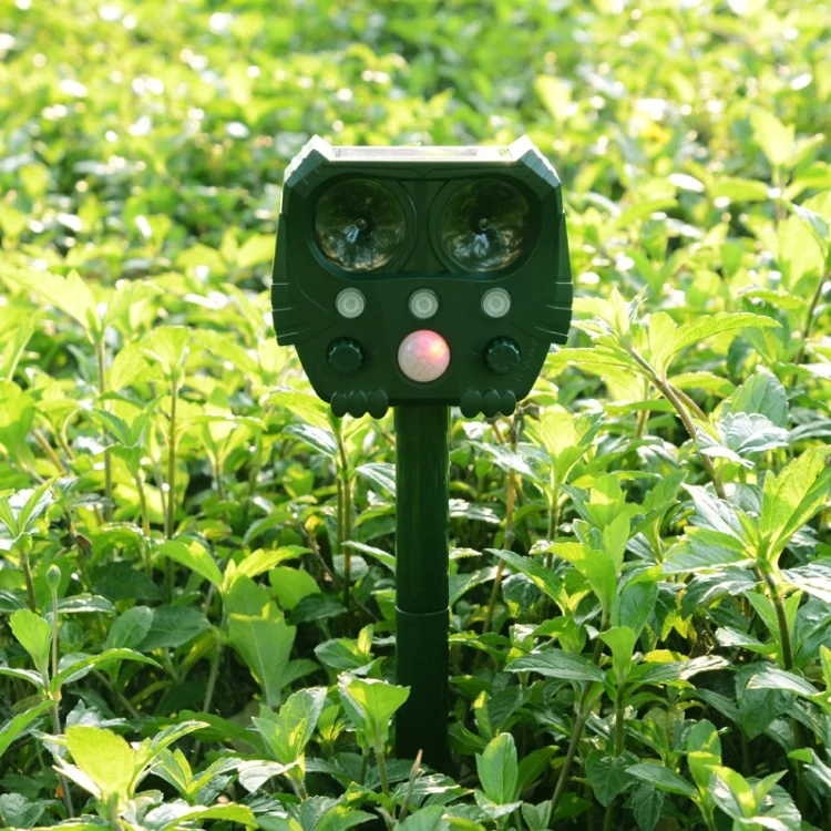 TBD0572211001_B5.webp USB Solar Ultrasonic Outdoor Insect Repellent And Mouse Repellent - Image 6