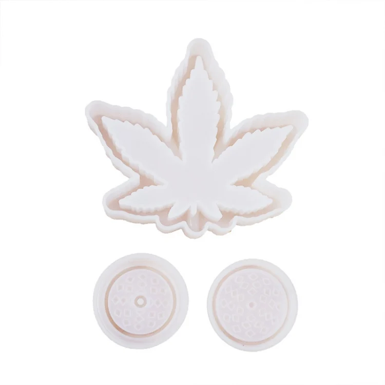 TBD0579759401A.webp DIY Crystal Epoxy Mold Maple Leaf Ashtray Tooth Grinding Cigarette Grinding Combination Silicone Mold - Image 1