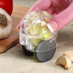 Kitchen Manual Roller Garlic Cutter Quick Grinding Garlic Tool Random Colour Delivery - Image 5