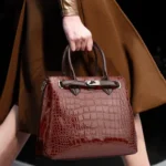 T5056 2 in 1 Crocodile Pattern Patent Leather Diagonal Handbags Large-Capacity Single-Shoulder Bag - Image 7