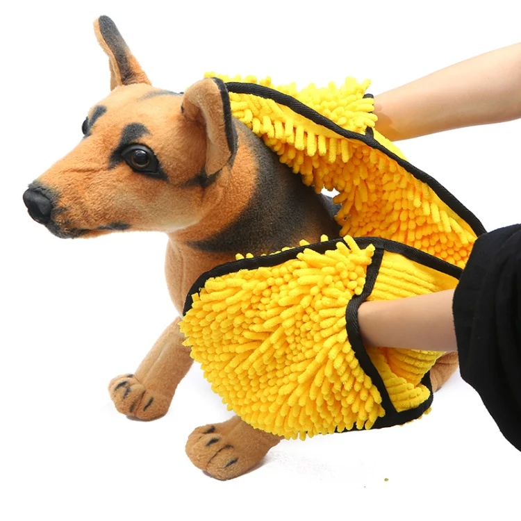 TBD0601827601_B4.webp Hand-Inserted Chenille Pet Bath Towel - Image 5