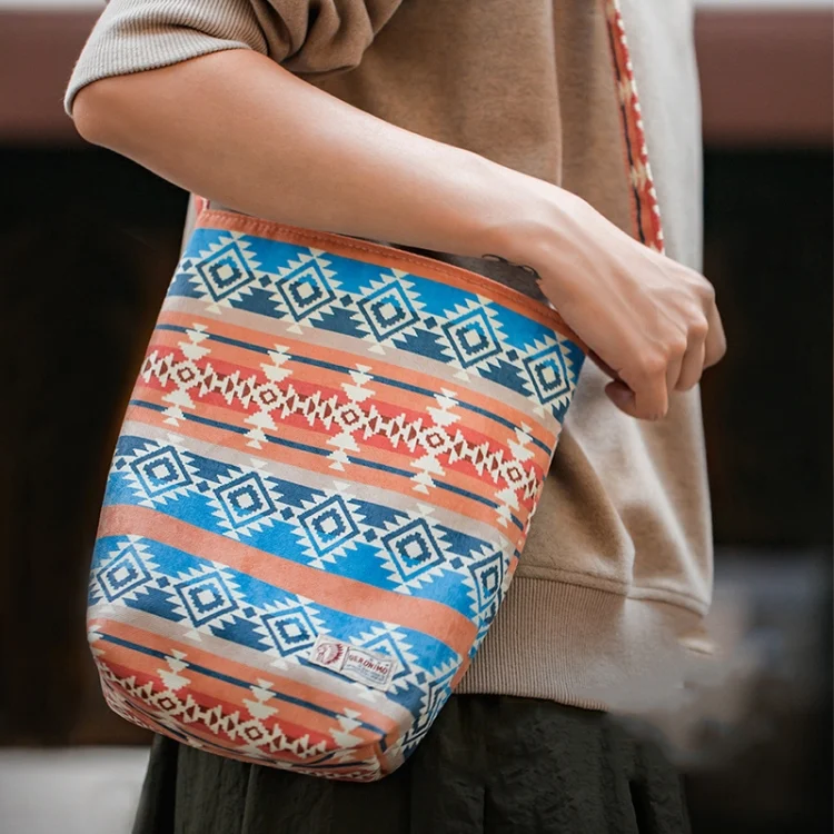 Maden YS2208825 Retro National Canvas Barrel Bags Dual Use Messengers Bag