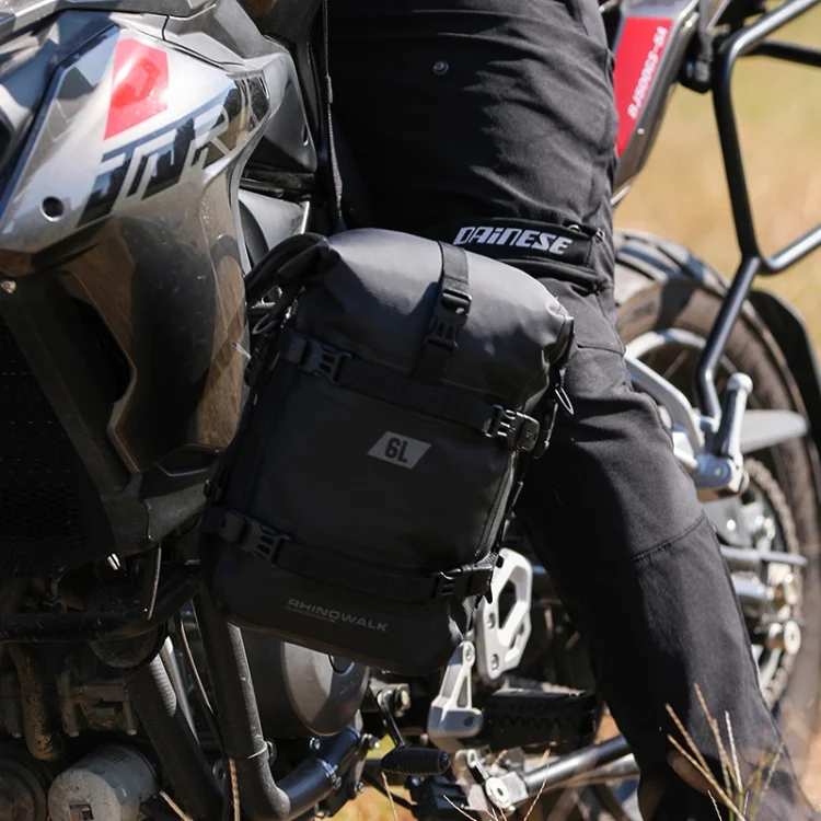 TBD0603298901_B5.webp Rhinowalk MT2206 6L Waterproof Motorcycle Bumper Bag Outdoor Riding Bag - Image 6