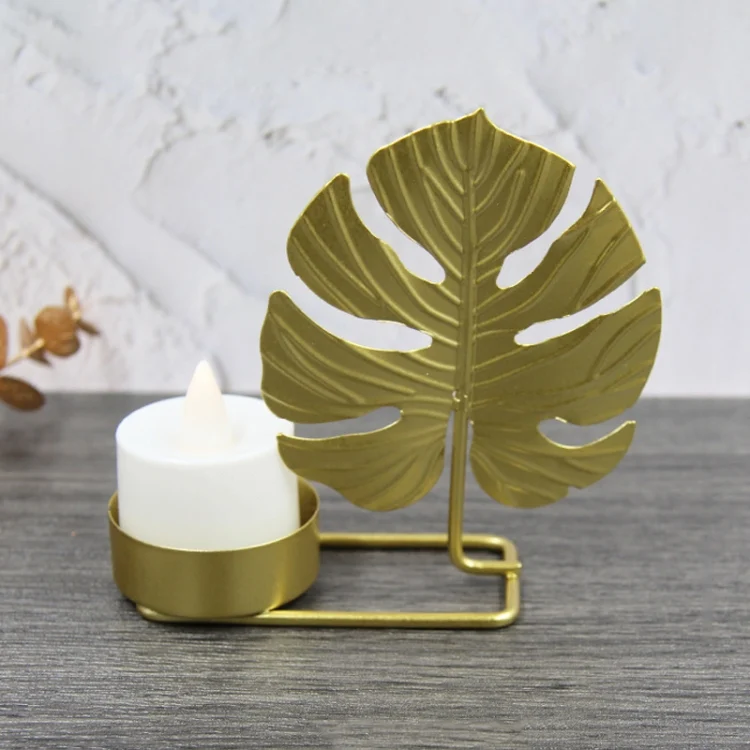 DH2303-03 Metal Retro Iron Art Candlesticks Ornament Table Candle Cup Decoration Props