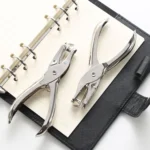Deli 0114 Single Hole Punching Pliers Manual Mini Round Hole Paper Puncher - Image 5