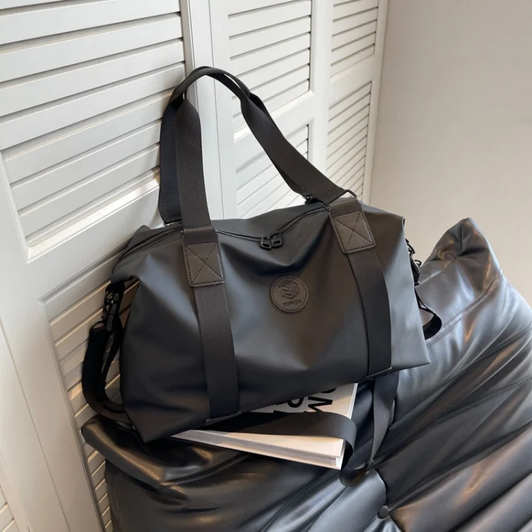 Large Capacity Waterproof Sports and Fitness Bag Outdoor Travel Luggage Bag