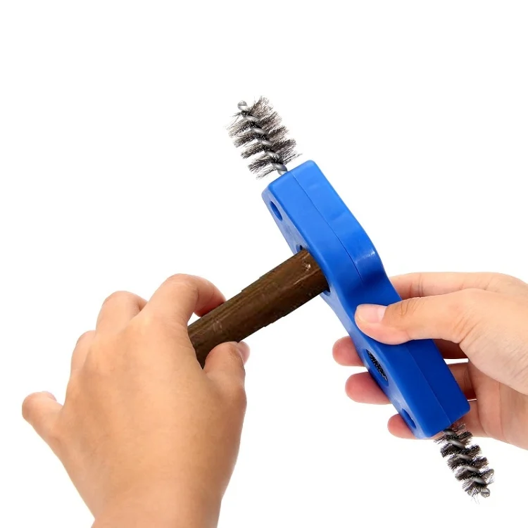 TBD06040660_5.webp 4 in 1 Wire Rust Removal Brush for Car Battery Cleaning - Image 6