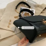 Women Vintage Wing Shape Frosted Handbag Versatile Chain Crossbody Bag - Image 5