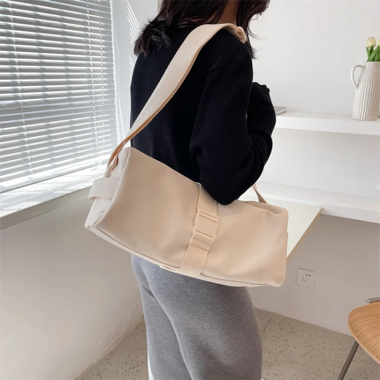 TBD06042162_B1.webp Nylon Waterproof Travel Crossbody Bag Leisure Sports Fitness Bags - Image 2