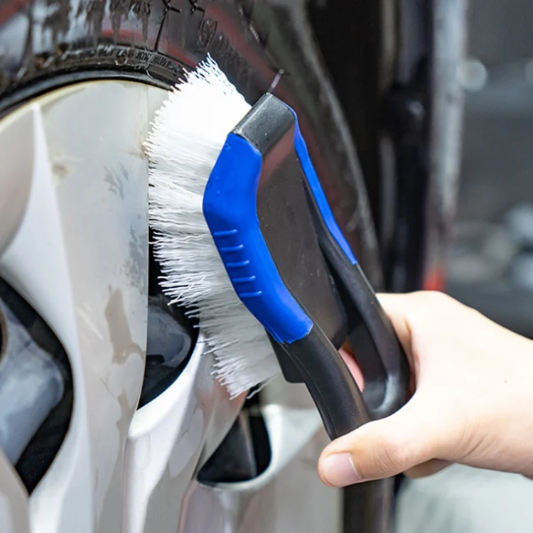TBD0604322101A.webp Car Tire Interior Mat Stiff Brush Cleaning Tool - Image 1