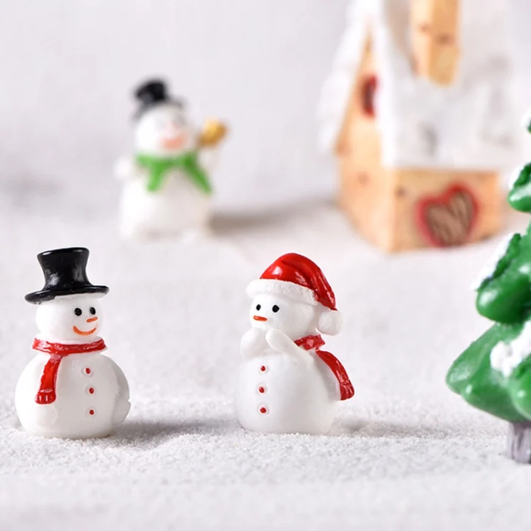 TBD06043310_B2.webp 5pcs Christmas Decoration Accessories Micro Landscape Christmas Gift Resin Small Ornament - Image 3