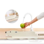 Cartoon Bear Kitchen Sink Water Deflector Sink Suction Cup Splash Protection Tools - Image 2