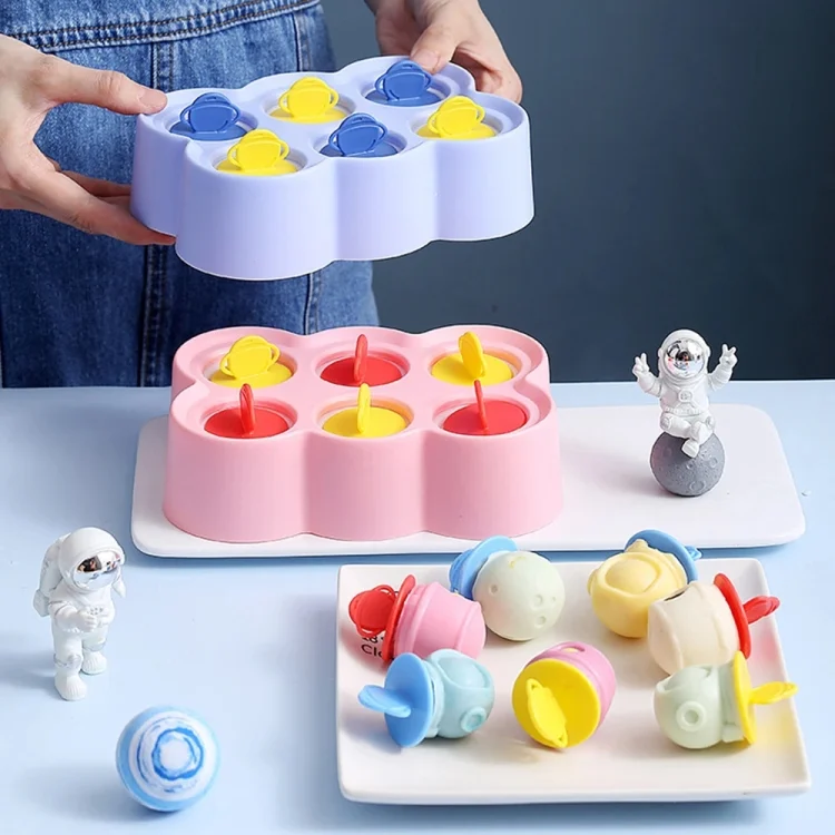 TBD06047382_B5.webp Astronaut Silicone Ice Mold Homemade DIY Popsicle Ice Cream Cartoon Mold - Image 6
