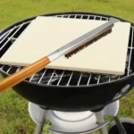 21 Inch Wooden Handle Pizza Oven Brush with Stone Scraper - Image 2