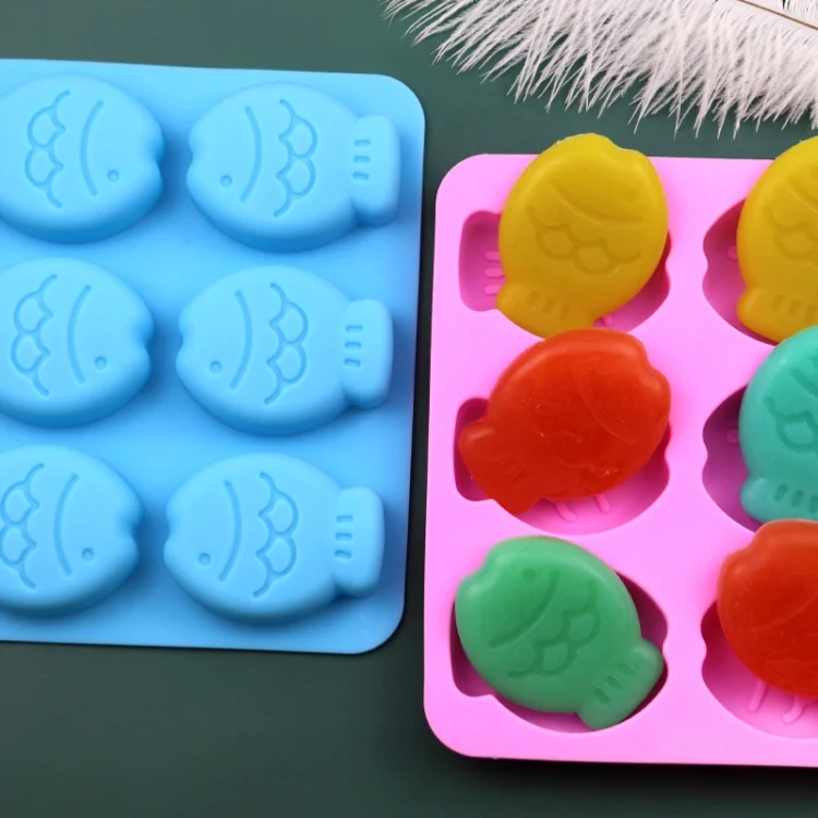 TBD06048438_B1.webp 6 Grids Little Fish Shape Silicone Cake Mould Handmade Soap Mould - Image 2