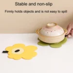 2pcs / Set Household Leaf Heat Insulation Mat Kitchen High Temperature Resistant Baking Placemats - Image 6
