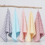 2pcs /Set Thickened Coral Velvet Bath Towel Beach Towel Soft Absorbent No Linting - Image 3