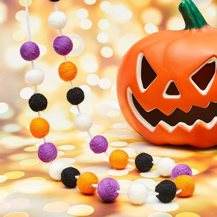 TBD06051250_B3.webp 2m Halloween Felt Ball Pendant Horror Atmosphere Wool Ball Decoration - Image 4