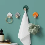 4pcs / Set Household No-Punch Seashell Hooks Bathroom Kitchen Sticky Hooks - Image 7