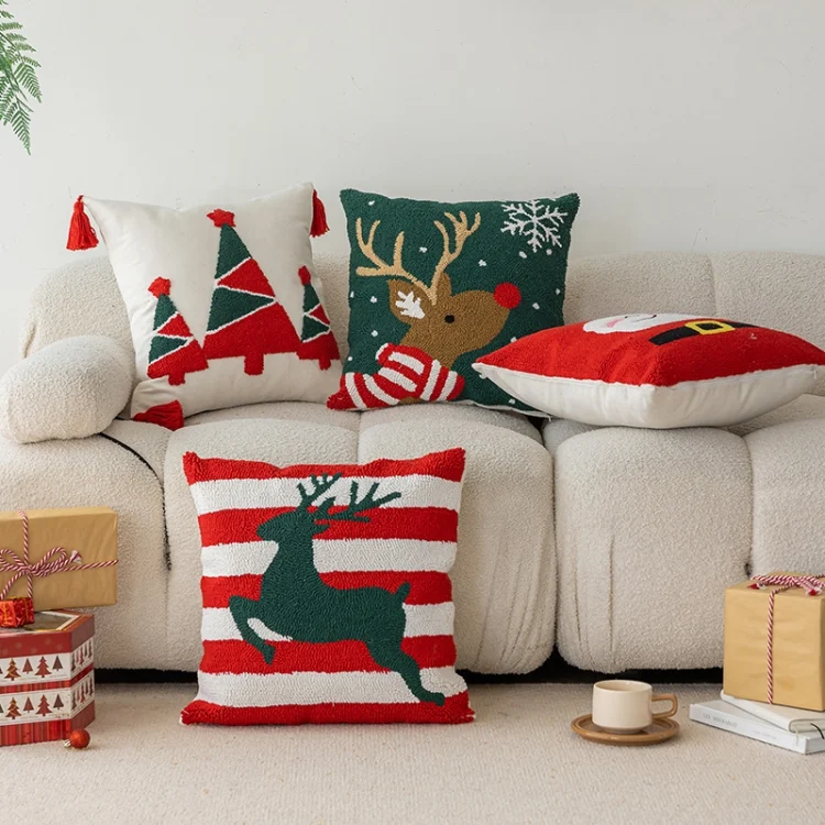 TBD06055640_B2.webp 45x45cm Christmas Pillowcase Holiday Home Decoration Pillow Cover, Pillow Core Not Included - Image 3